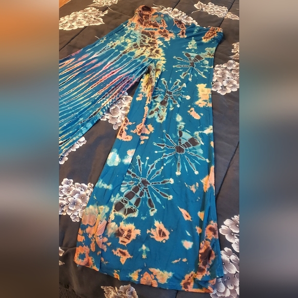 Tie Dye Flow Pants - Picture 3 of 5